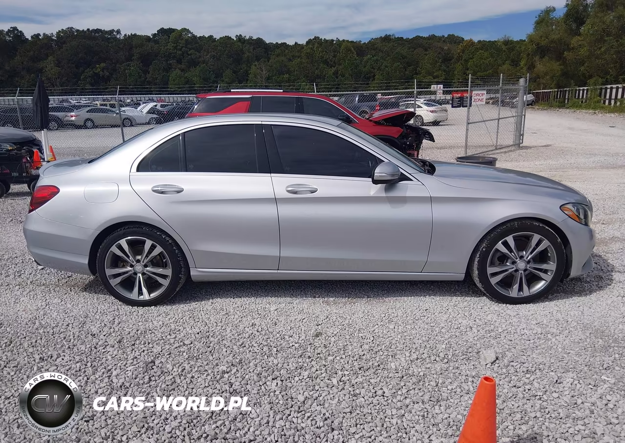 2015 Mercedes-Benz C 300 VIN:55SWF4JB6FU054153 - 13