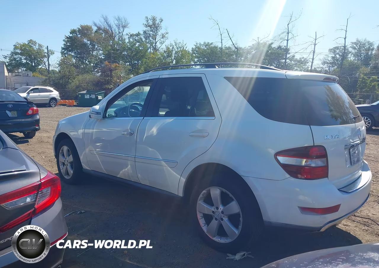 2011 Mercedes-Benz Ml 350 4Matic VIN:4JGBB8GB4BA721245 - 3