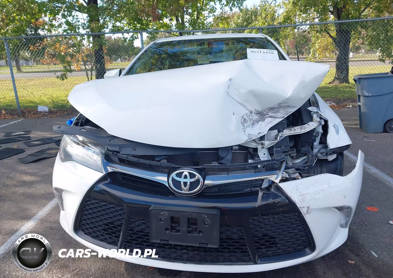 2016 Toyota Camry Se VIN:4T1BF1FK7GU200135 - 12