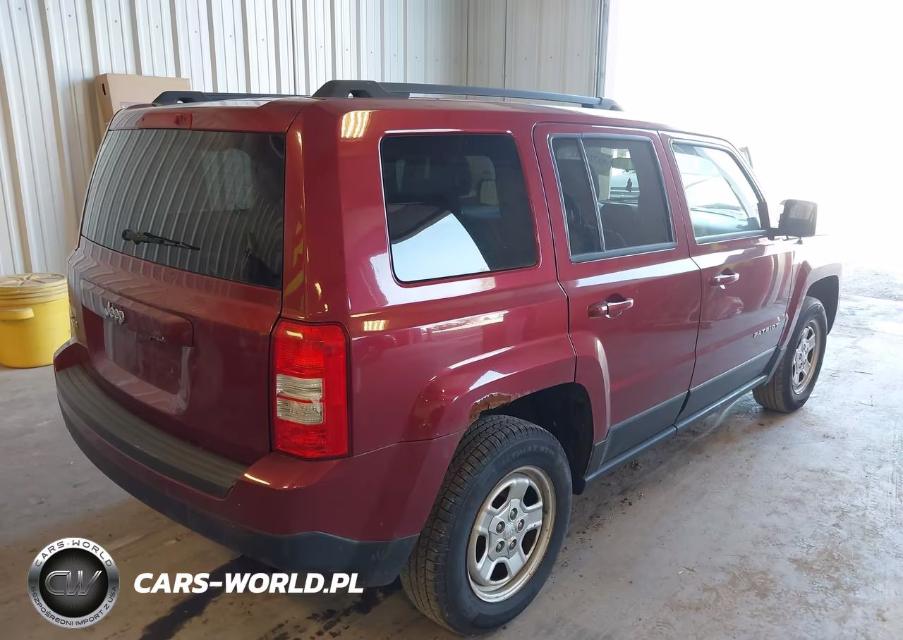 2015 Jeep Patriot Sport VIN:1C4NJRBB6FD268932 - 4