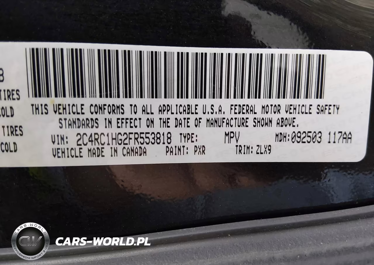 2015 Chrysler Town & Country S VIN:2C4RC1HG2FR553818 - 9