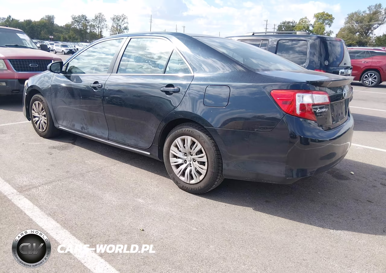 2012 Toyota Camry Le VIN:4T1BF1FK1CU004671 - 3