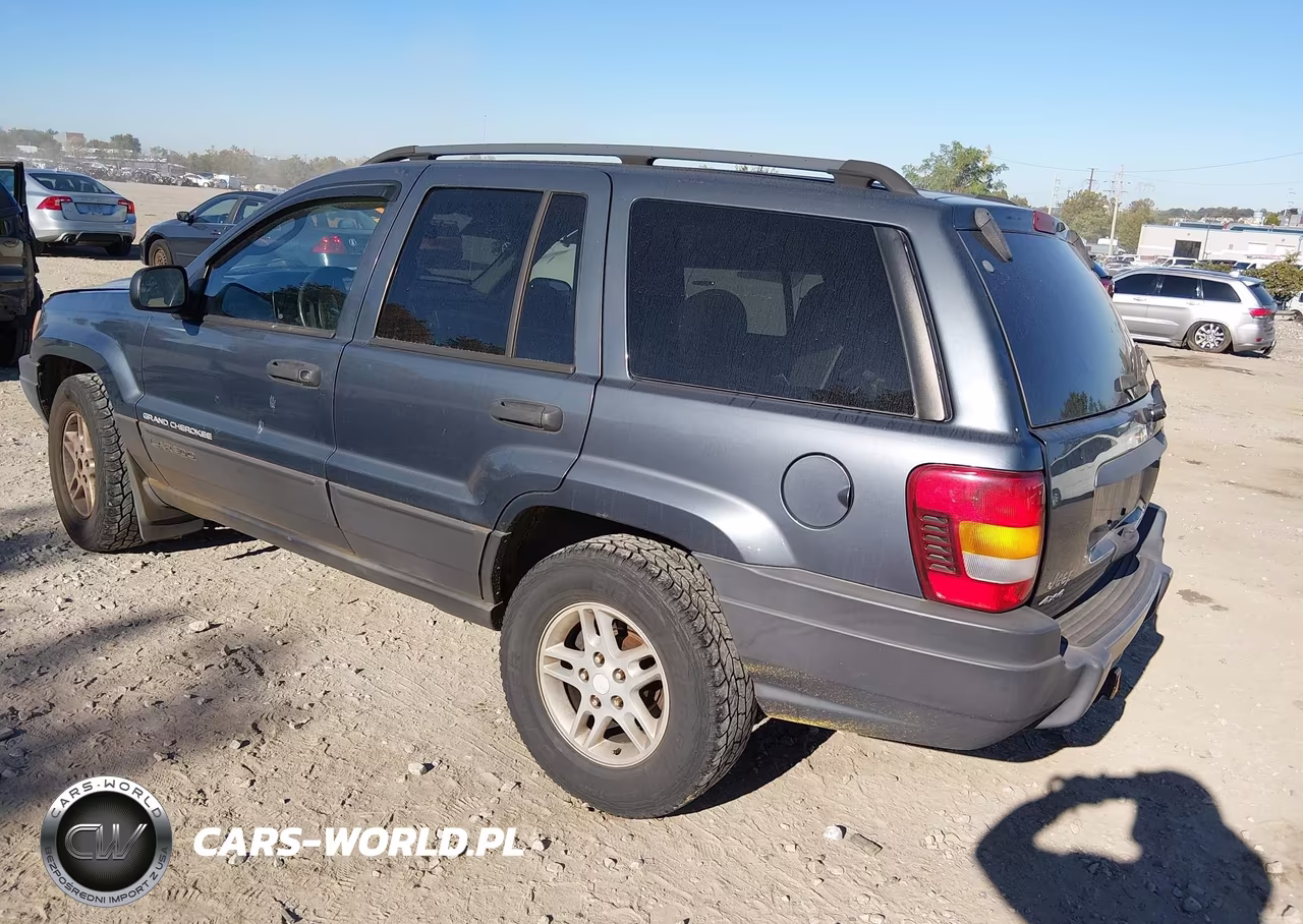 2003 Jeep Grand Cherokee Laredo VIN:1J4GW48N83C521310 - 3