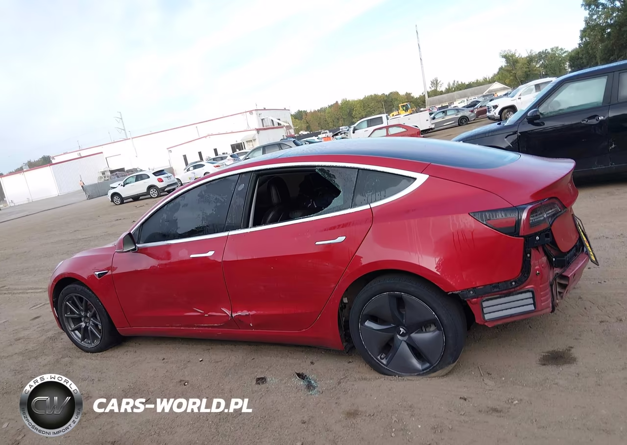 2018 Tesla Model 3 Long Range-Mid Range VIN:5YJ3E1EA2JF031758 - 13