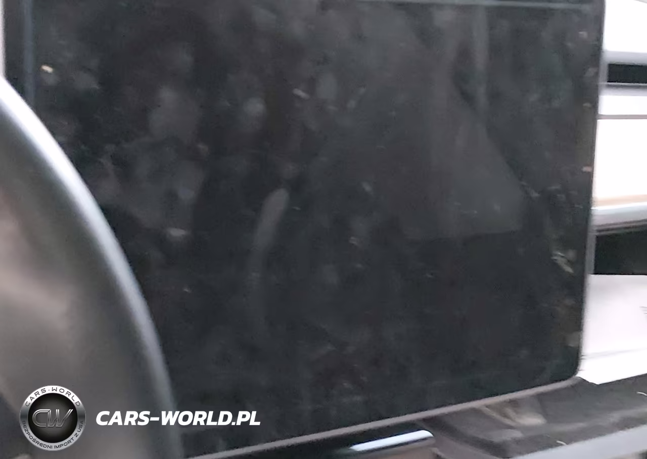 2018 Tesla Model 3 Long Range-Mid Range VIN:5YJ3E1EA2JF031758 - 16