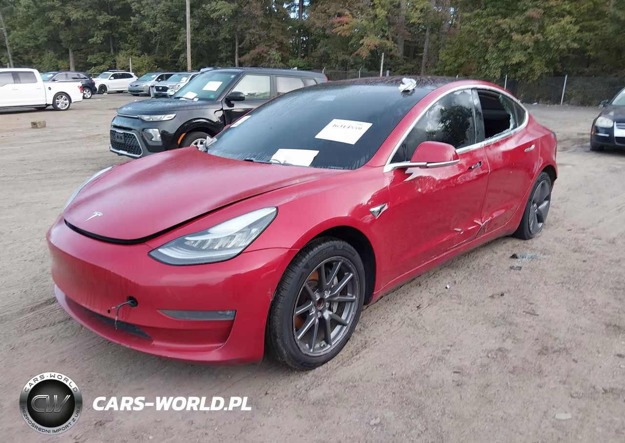 2018 Tesla Model 3 Long Range-Mid Range VIN:5YJ3E1EA2JF031758 - 2