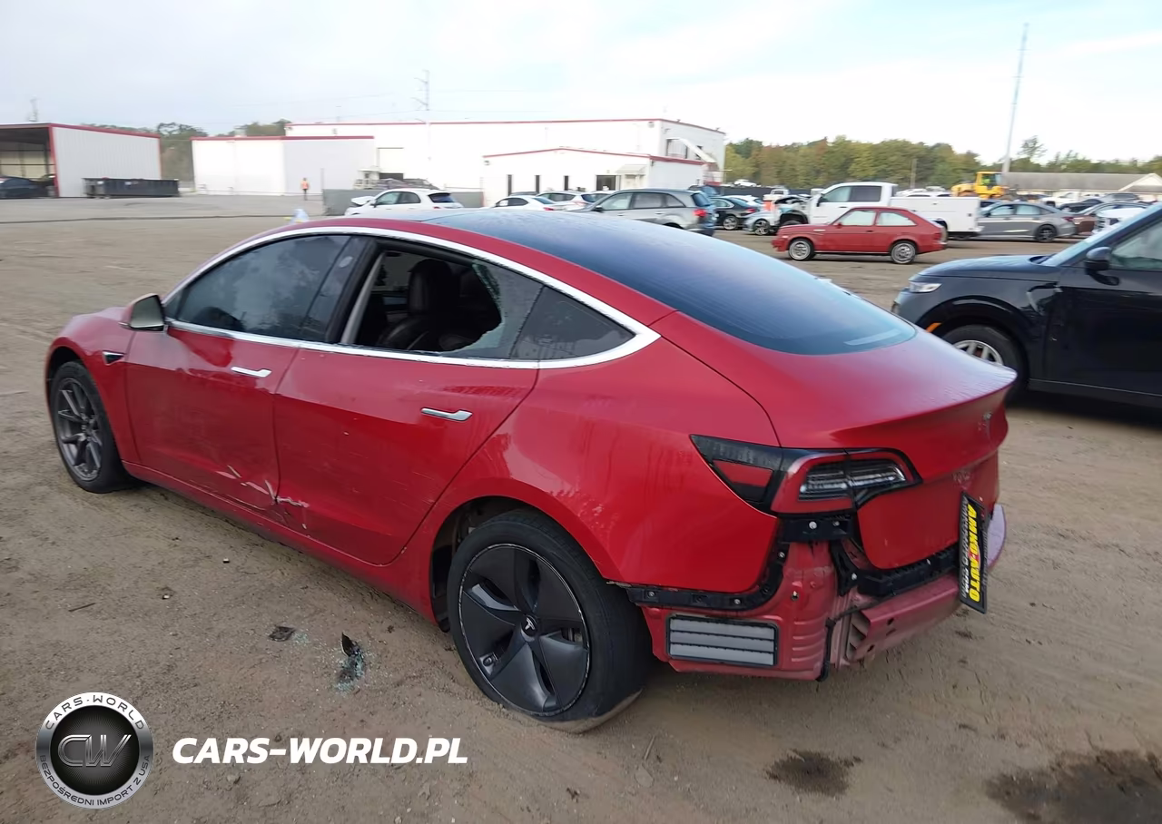2018 Tesla Model 3 Long Range-Mid Range VIN:5YJ3E1EA2JF031758 - 3