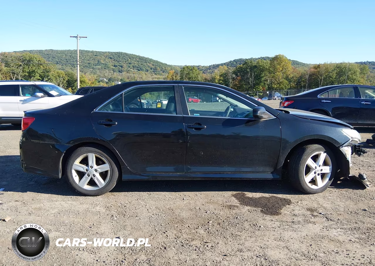 2013 Toyota Camry Se VIN:4T1BF1FK1DU288949 - 14