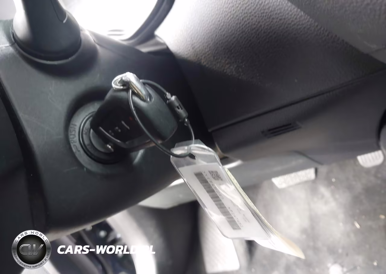 2025 Toyota Corolla Le VIN:5YFB4MDE3SP247452 - 11