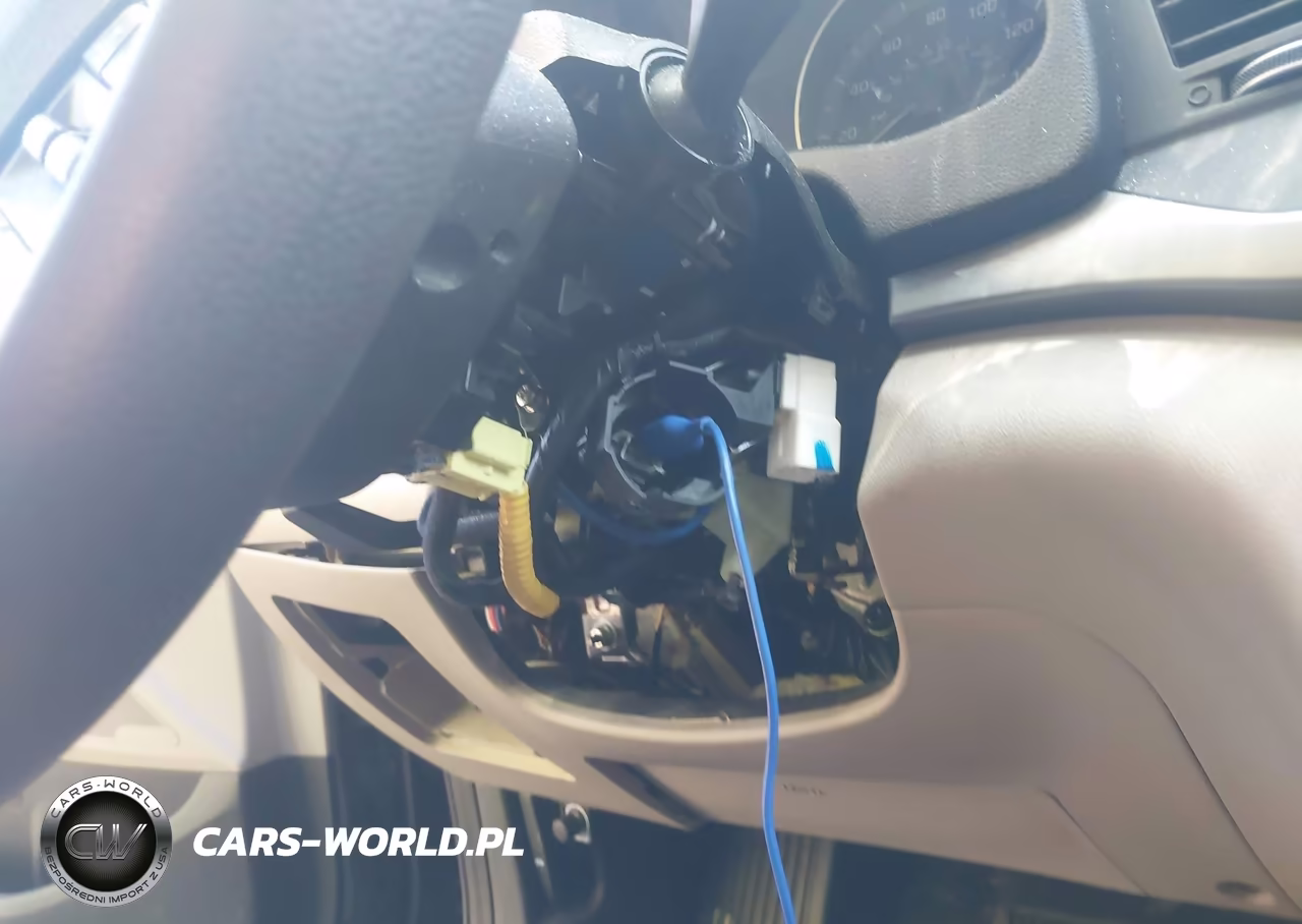 2018 Hyundai Elantra Sel VIN:5NPD84LF5JH393032 - 6