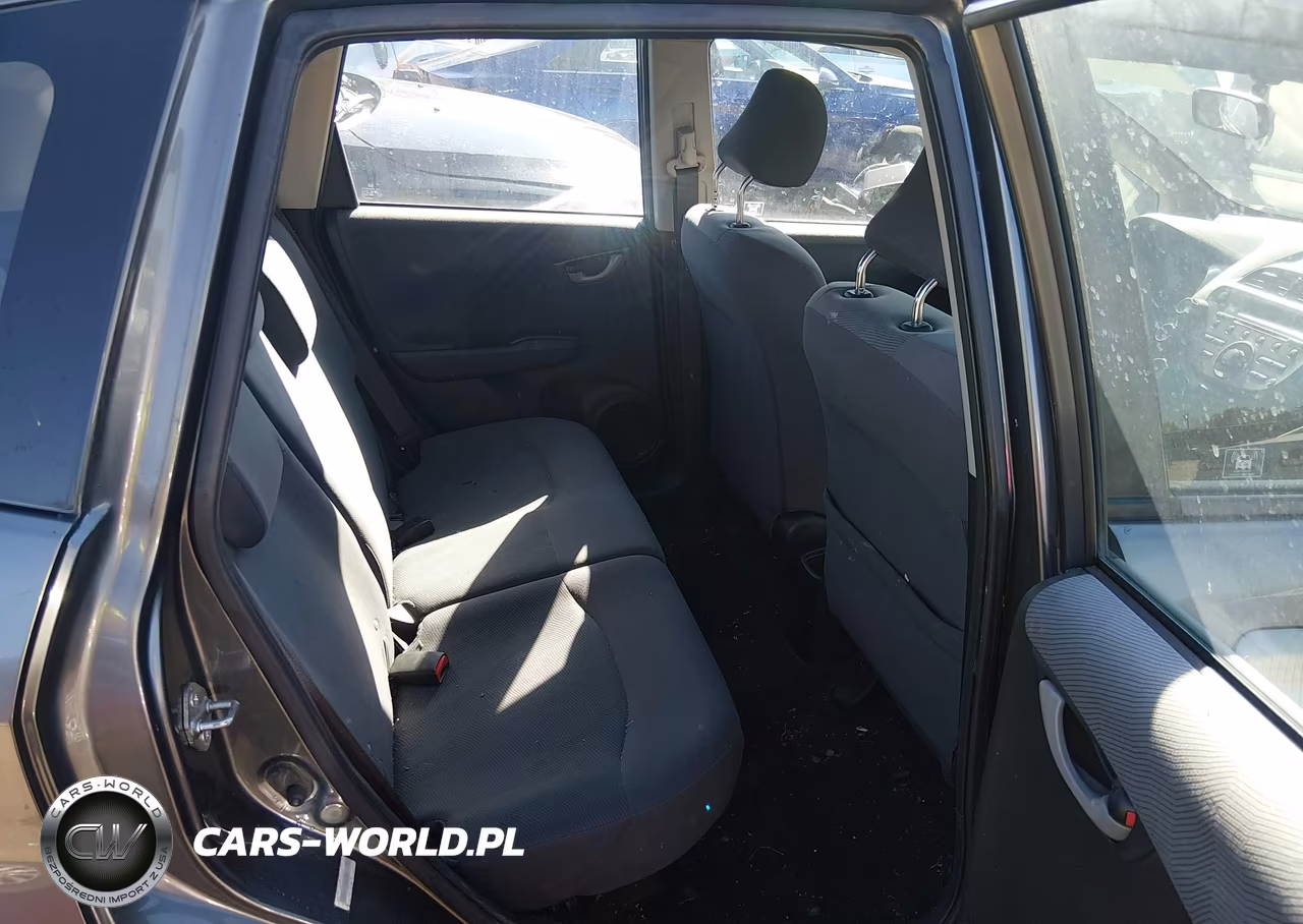 2012 Honda Fit VIN:JHMGE8H34CC029435 - 8
