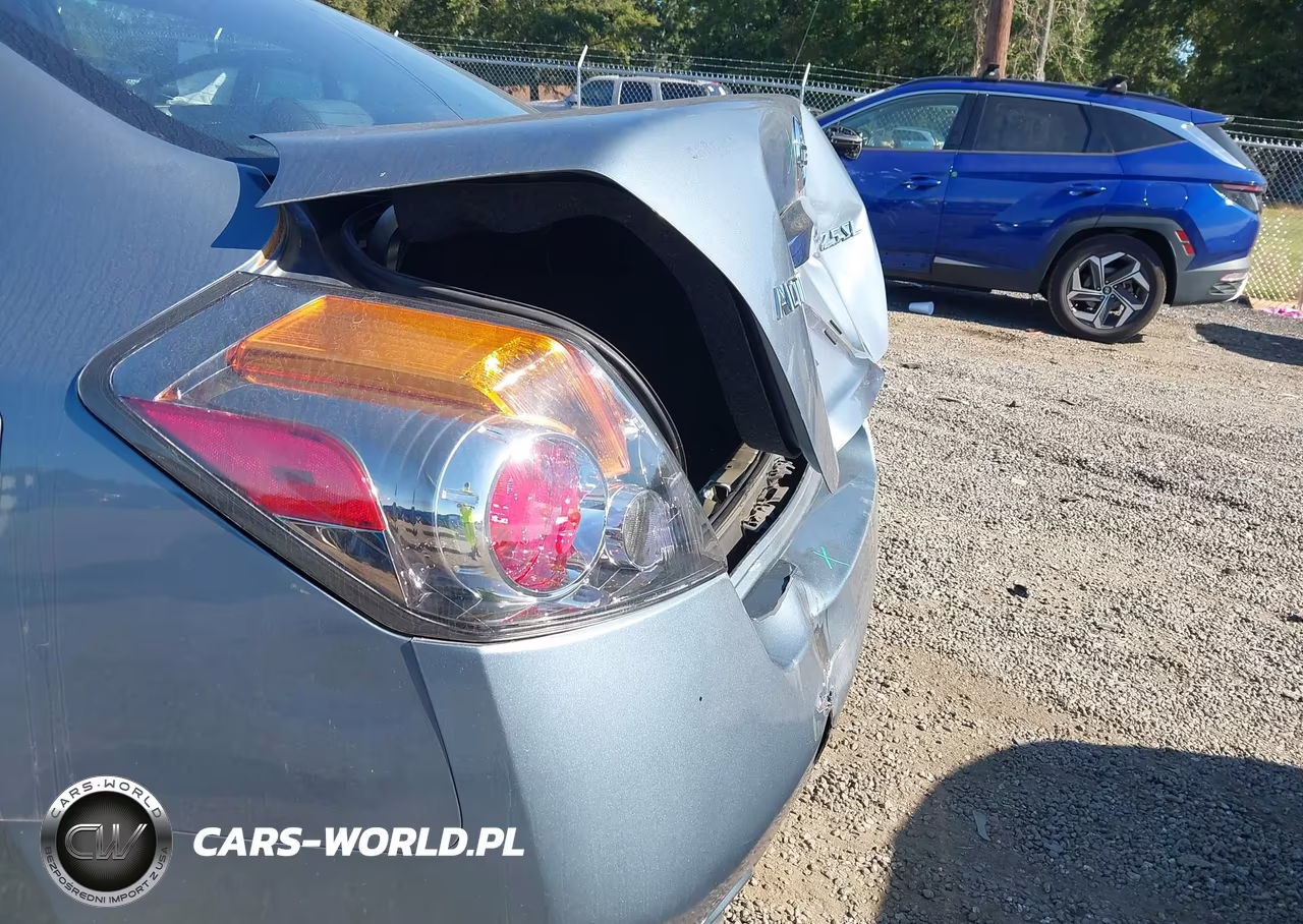 2010 Nissan Altima 2.5 S VIN:1N4AL2AP8AN528785 - 6