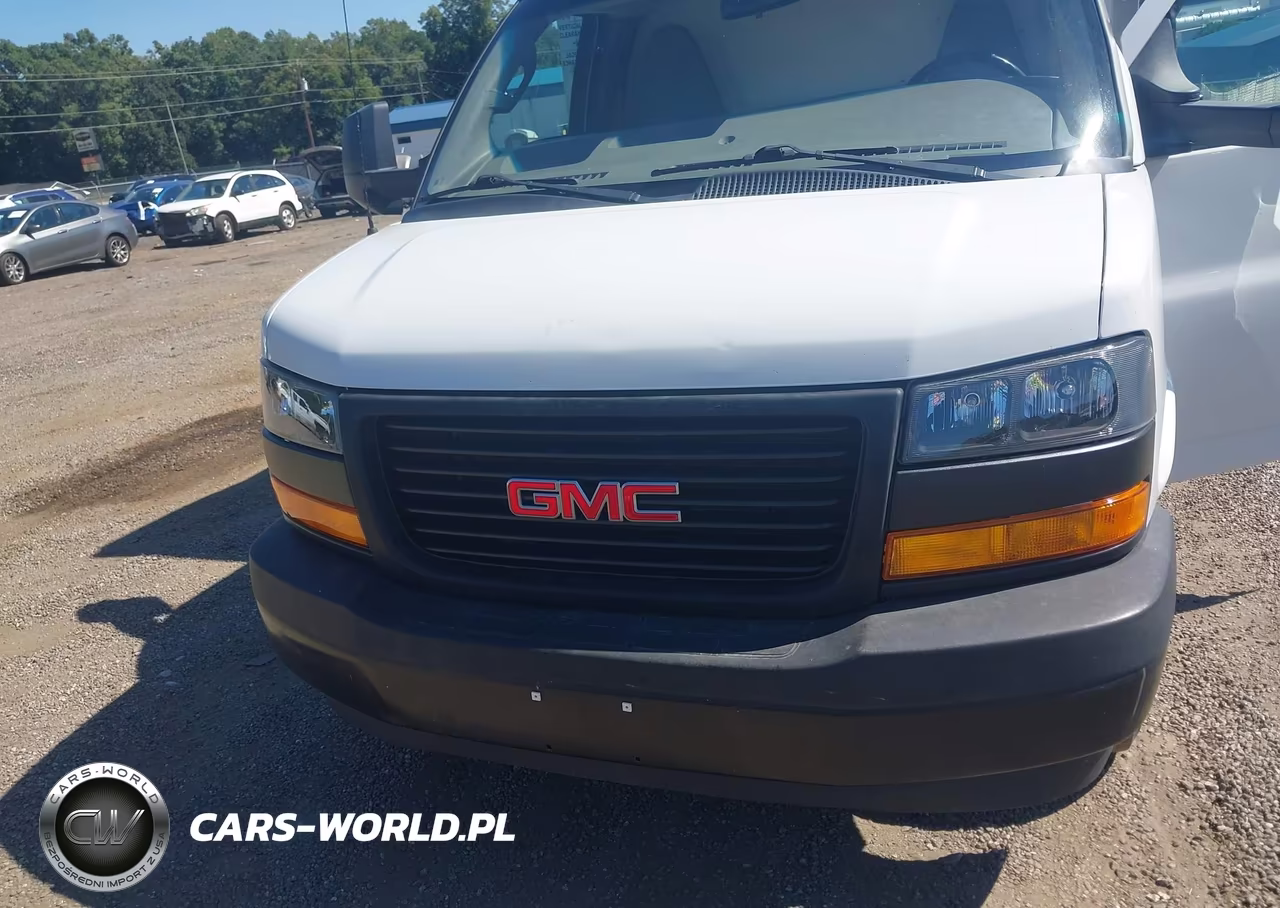 2021 GMC Savana Cutaway Work Van VIN:1GD07SF71M1310682 - 11