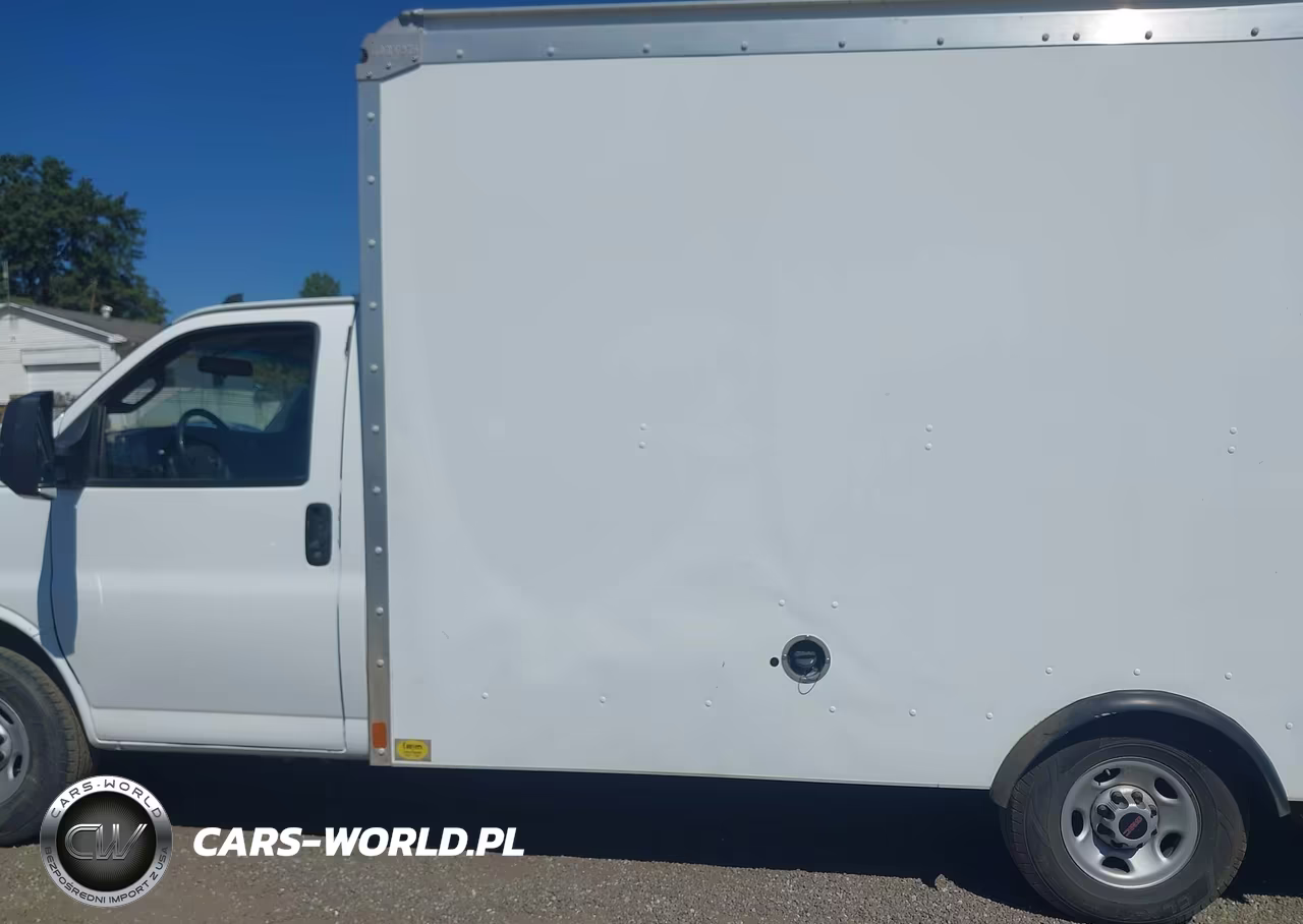 2021 GMC Savana Cutaway Work Van VIN:1GD07SF71M1310682 - 16