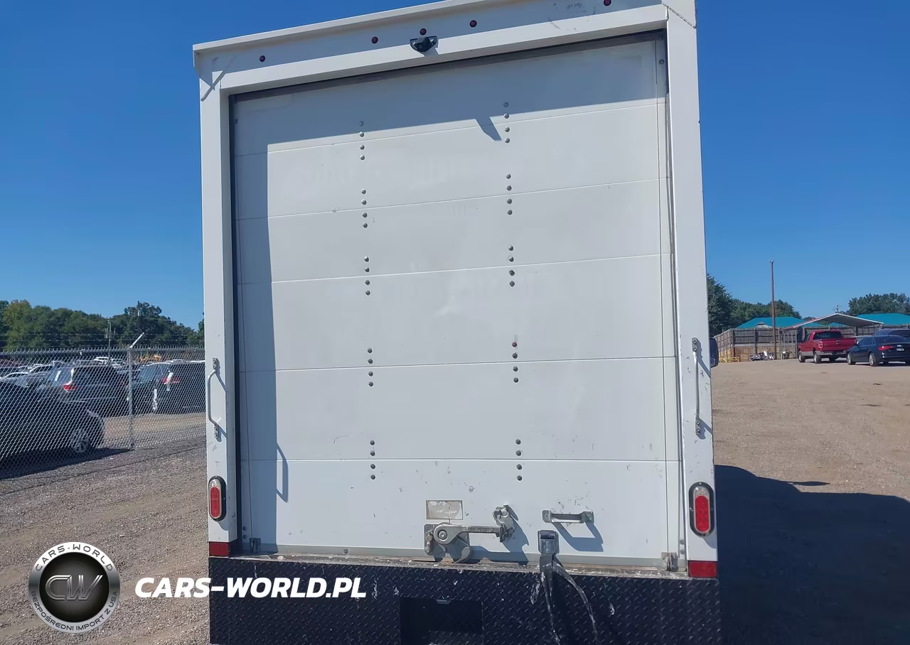 2021 GMC Savana Cutaway Work Van VIN:1GD07SF71M1310682 - 17