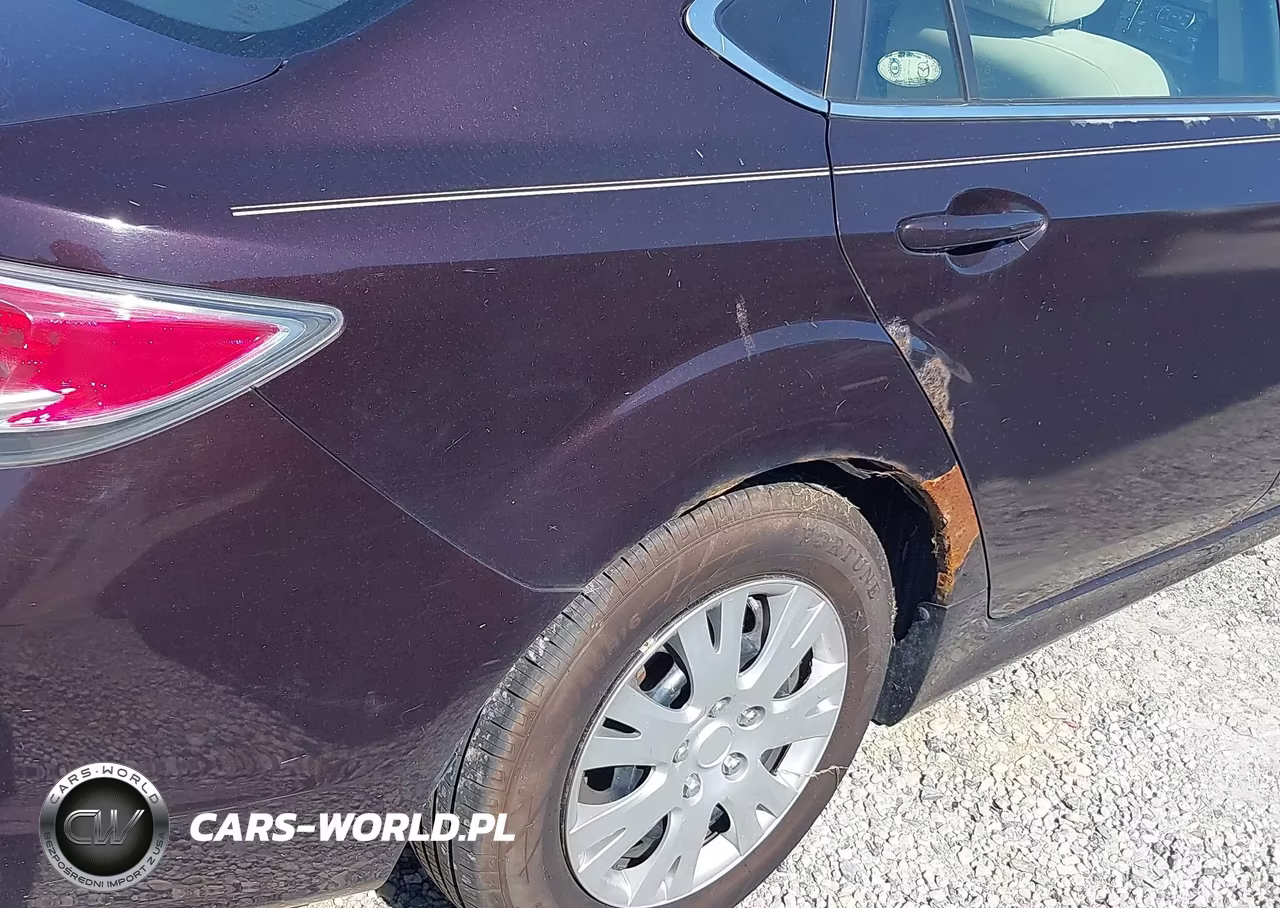 2010 Mazda Mazda6 I Sport VIN:1YVHZ8BH0A5M32340 - 13