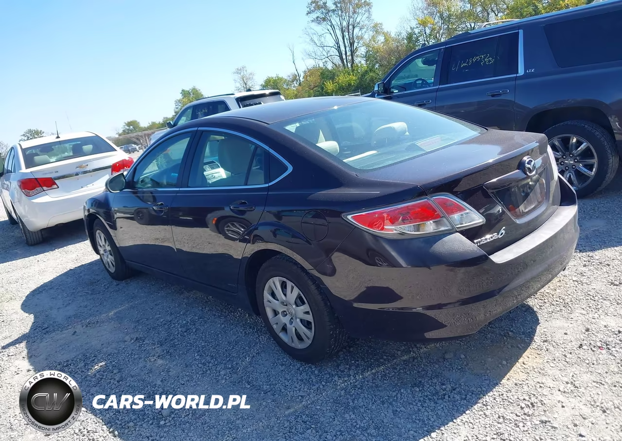 2010 Mazda Mazda6 I Sport VIN:1YVHZ8BH0A5M32340 - 3