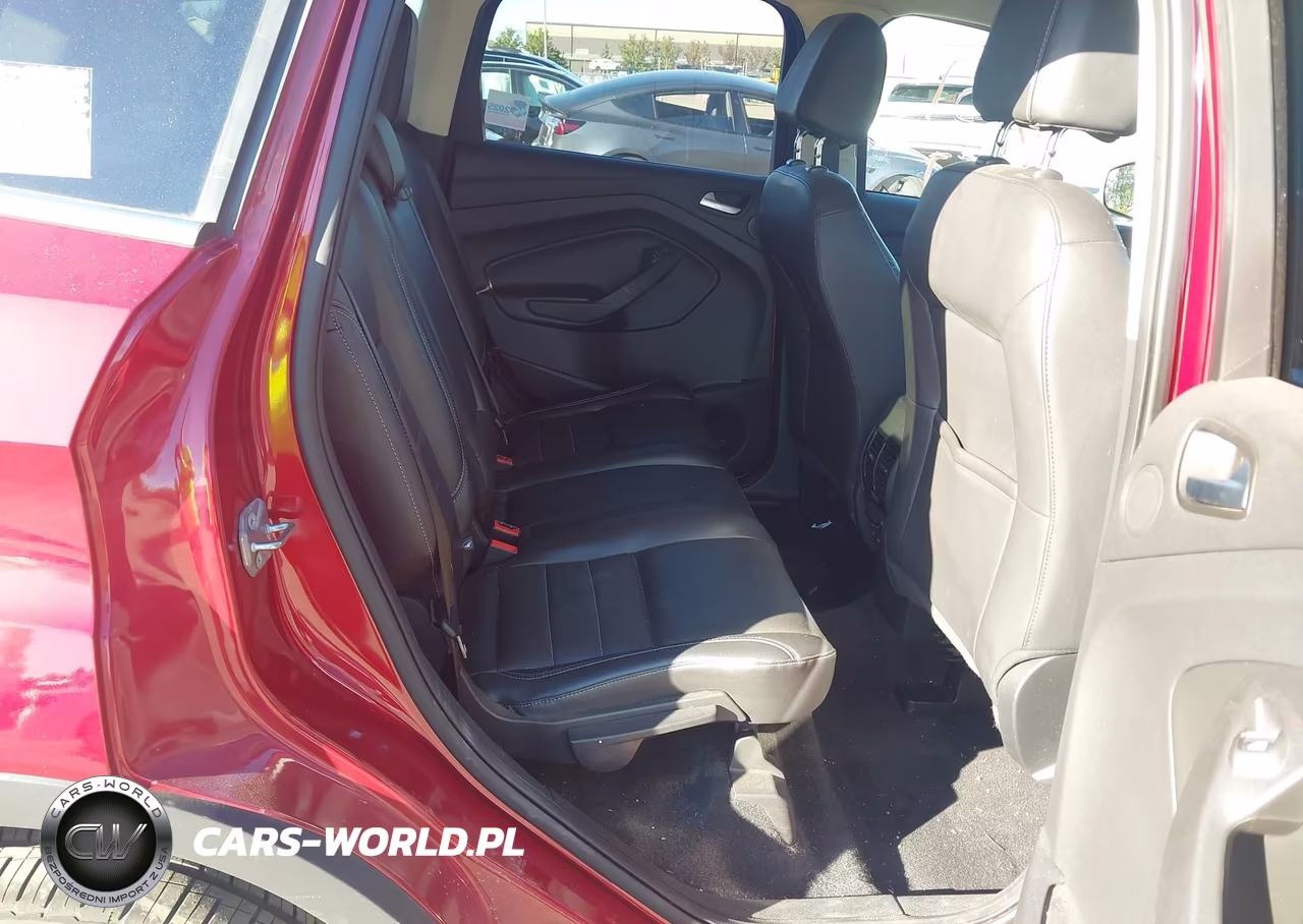 2016 Ford Escape Titanium VIN:1FMCU9J93GUB21364 - 8