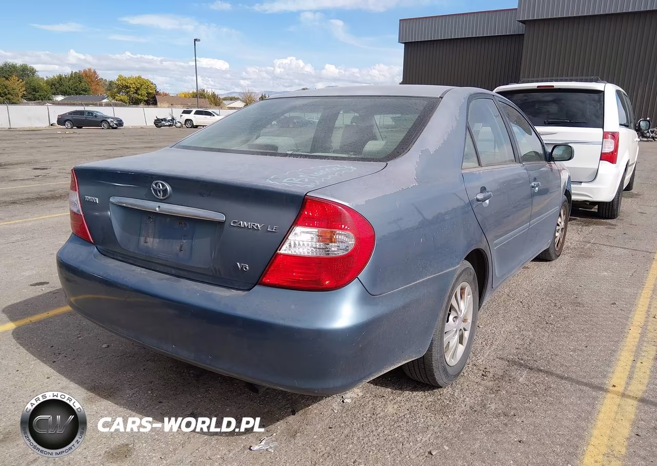 2004 Toyota Camry Le V6 VIN:4T1BF30K64U581489 - 4