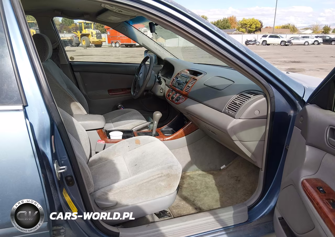 2004 Toyota Camry Le V6 VIN:4T1BF30K64U581489 - 5