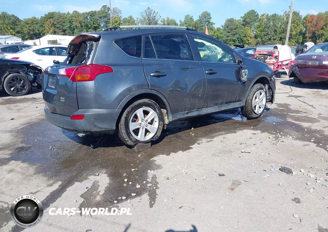 2014 Toyota Rav4 Xle VIN:JTMRFREV9ED049096 - 4