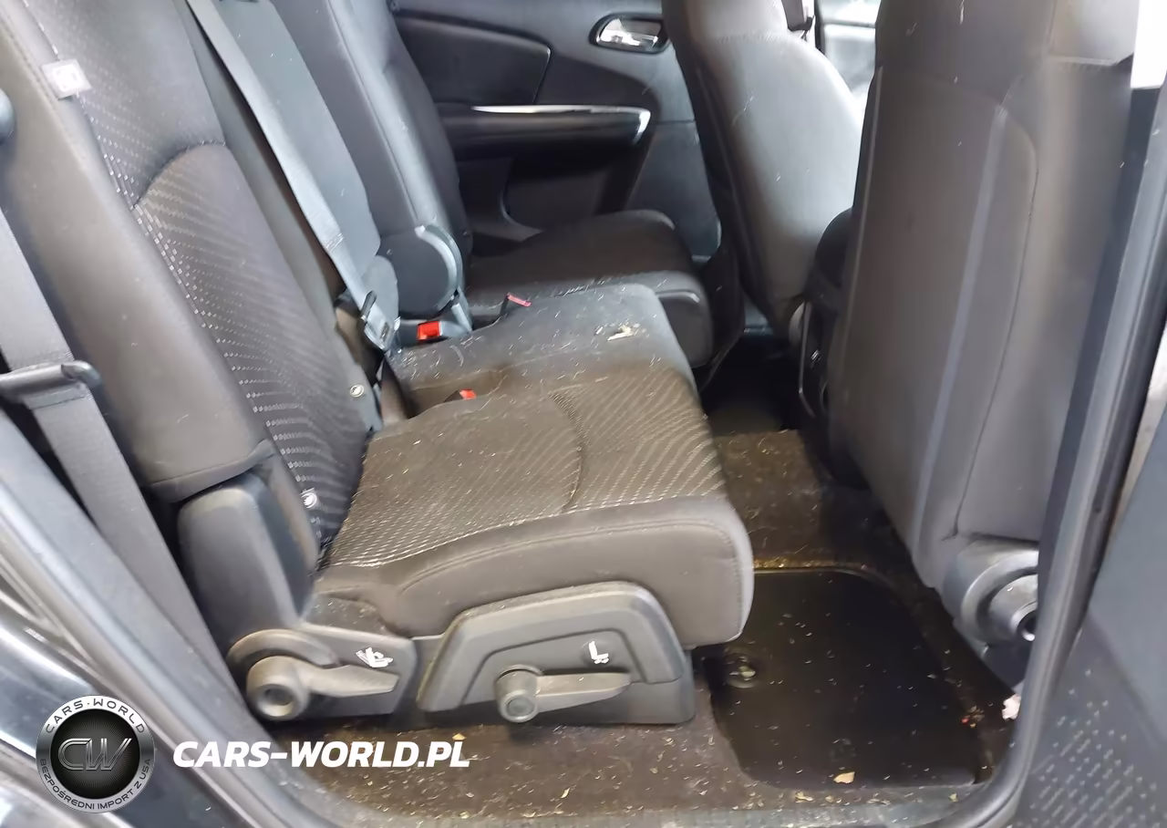 2018 Dodge Journey Se VIN:3C4PDCAB7JT296109 - 8