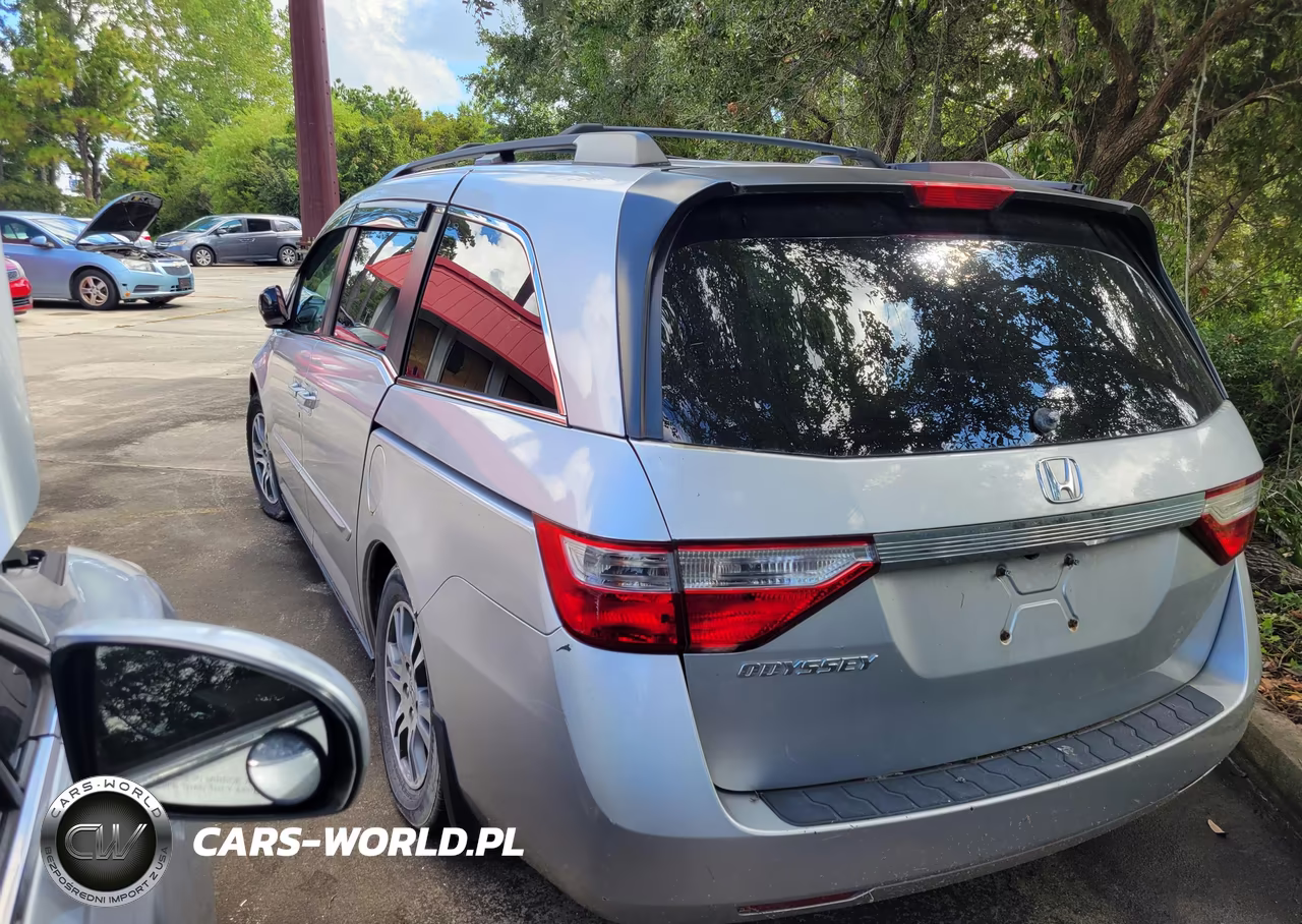 2011 Honda Odyssey Ex-L VIN:5FNRL5H63BB004360 - 3