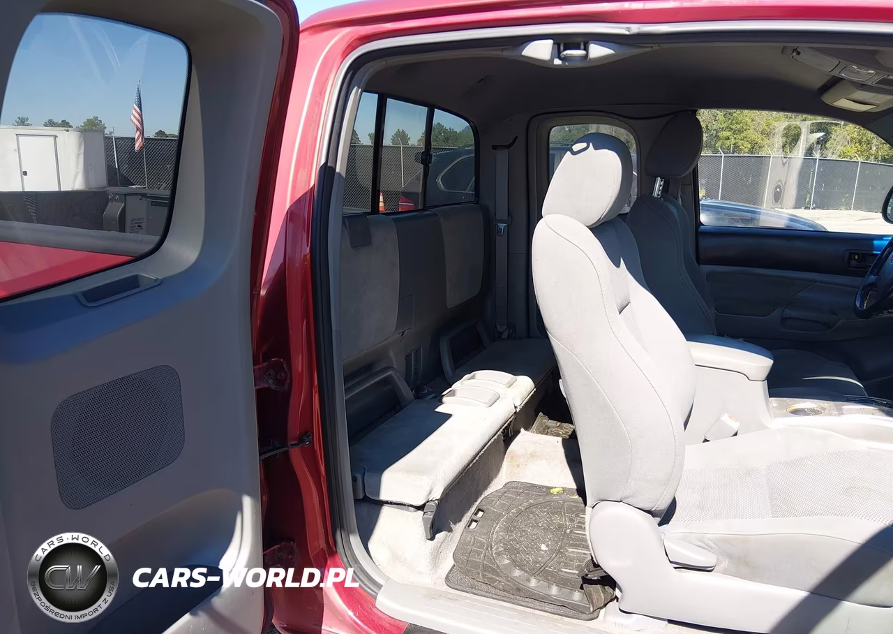 2007 Toyota Tacoma Base V6 VIN:5TEUU42N67Z370210 - 8