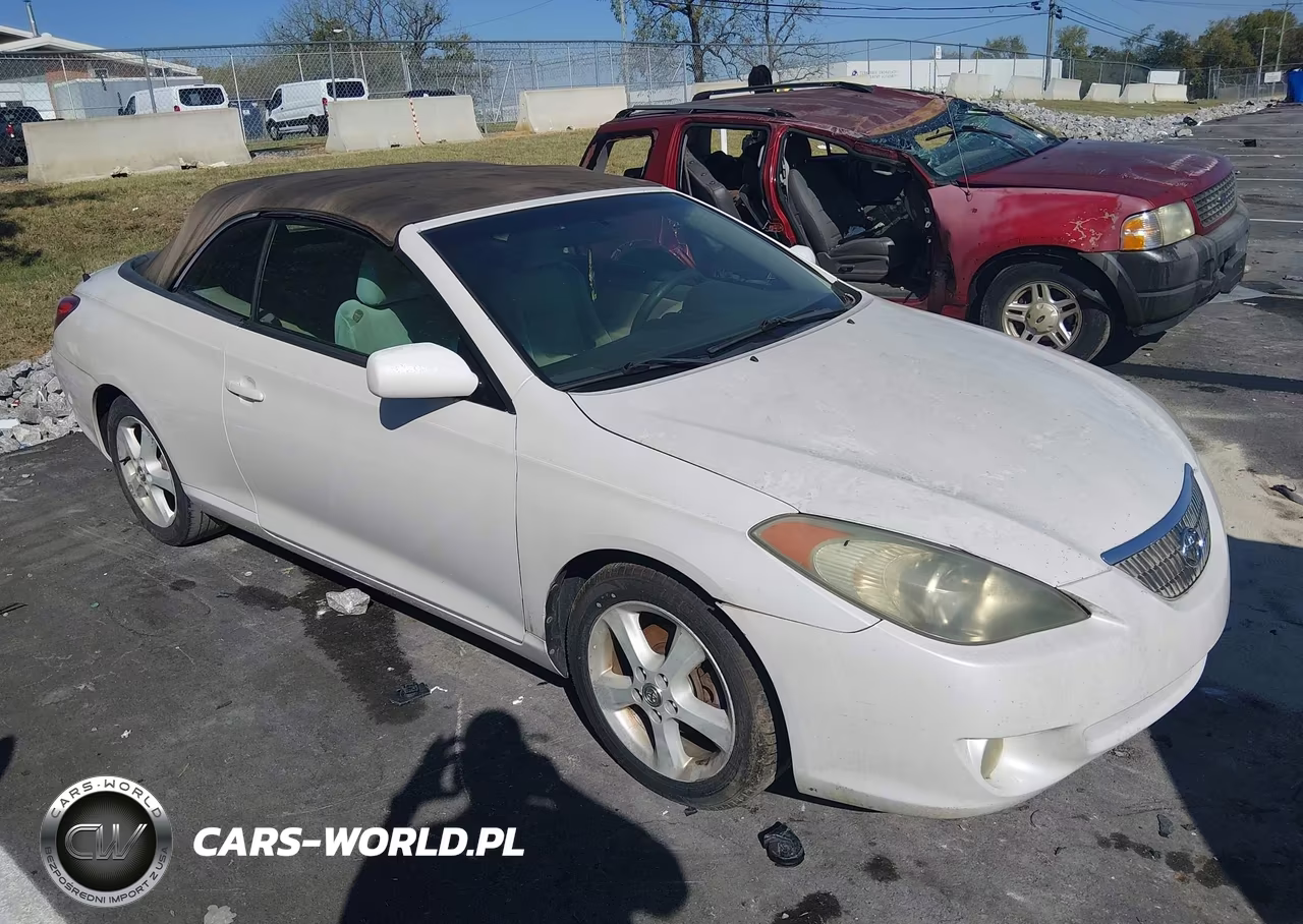 2004 Toyota Camry Solara Se