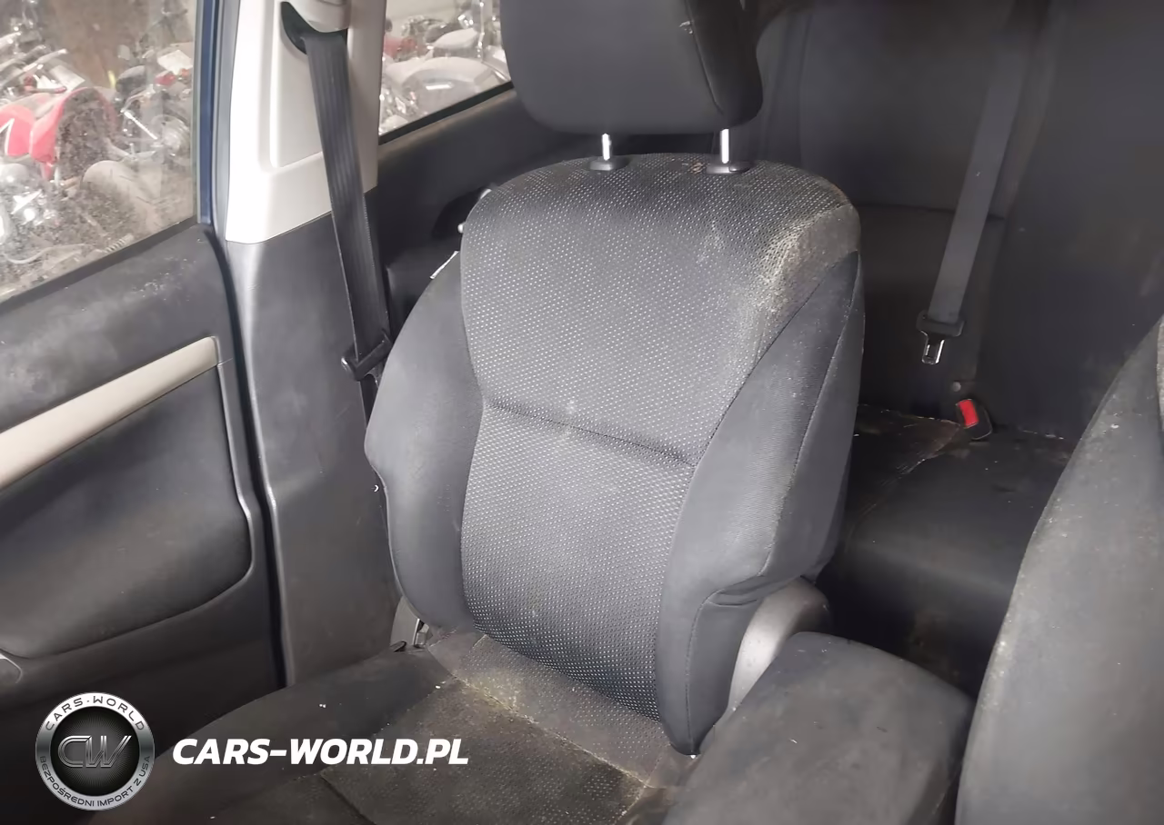 2010 Toyota Matrix S VIN:2T1LE4EE5AC018463 - 12
