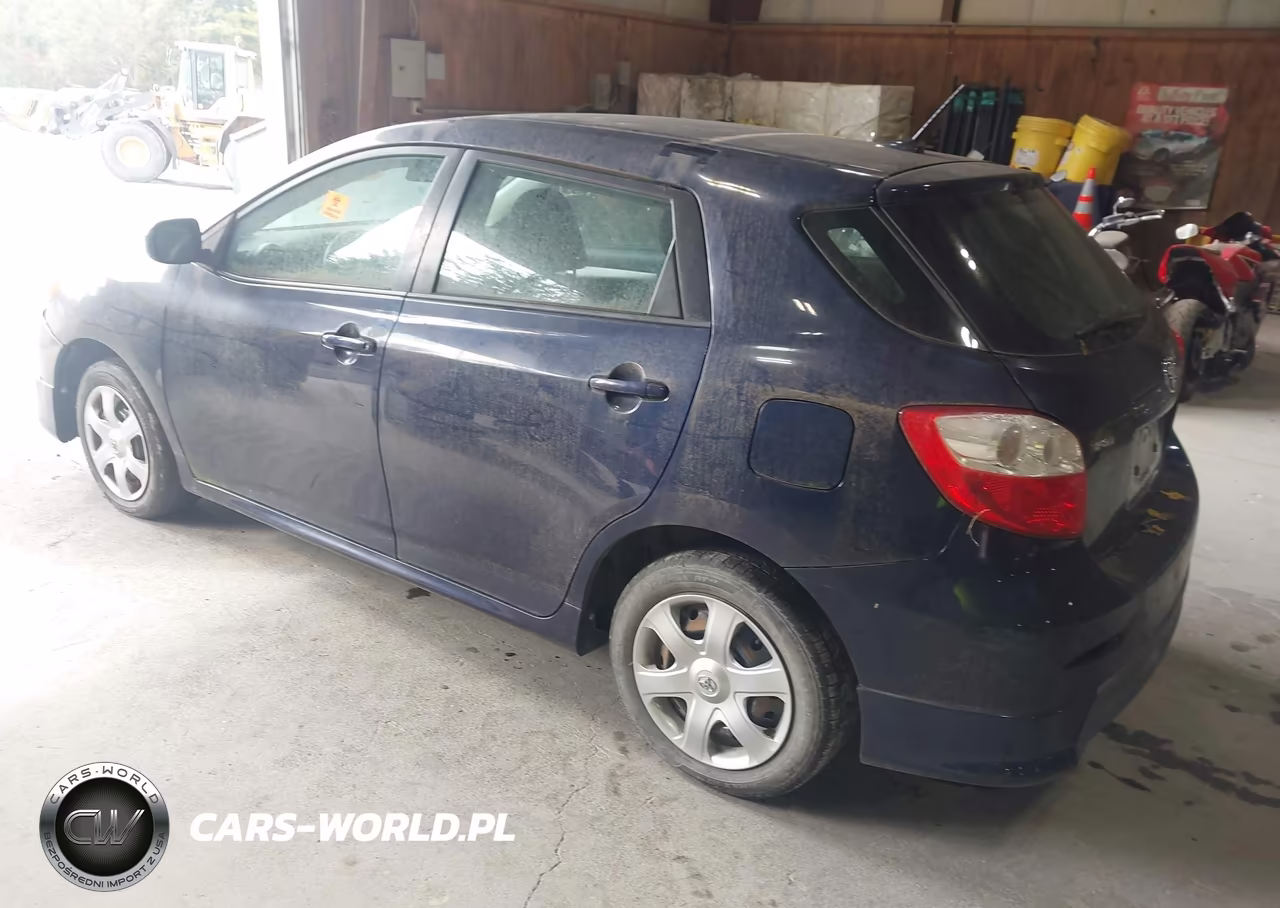 2010 Toyota Matrix S VIN:2T1LE4EE5AC018463 - 3