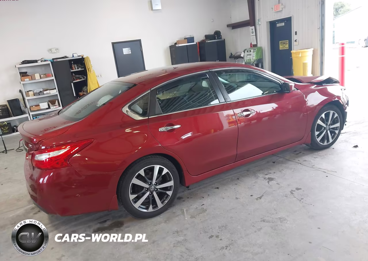 2016 Nissan Altima 2.5 Sr VIN:1N4AL3AP4GC245018 - 4