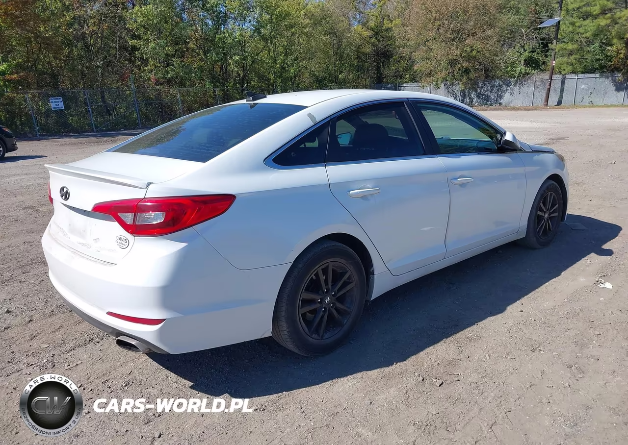 2016 Hyundai Sonata Se VIN:5NPE24AF6GH298755 - 4