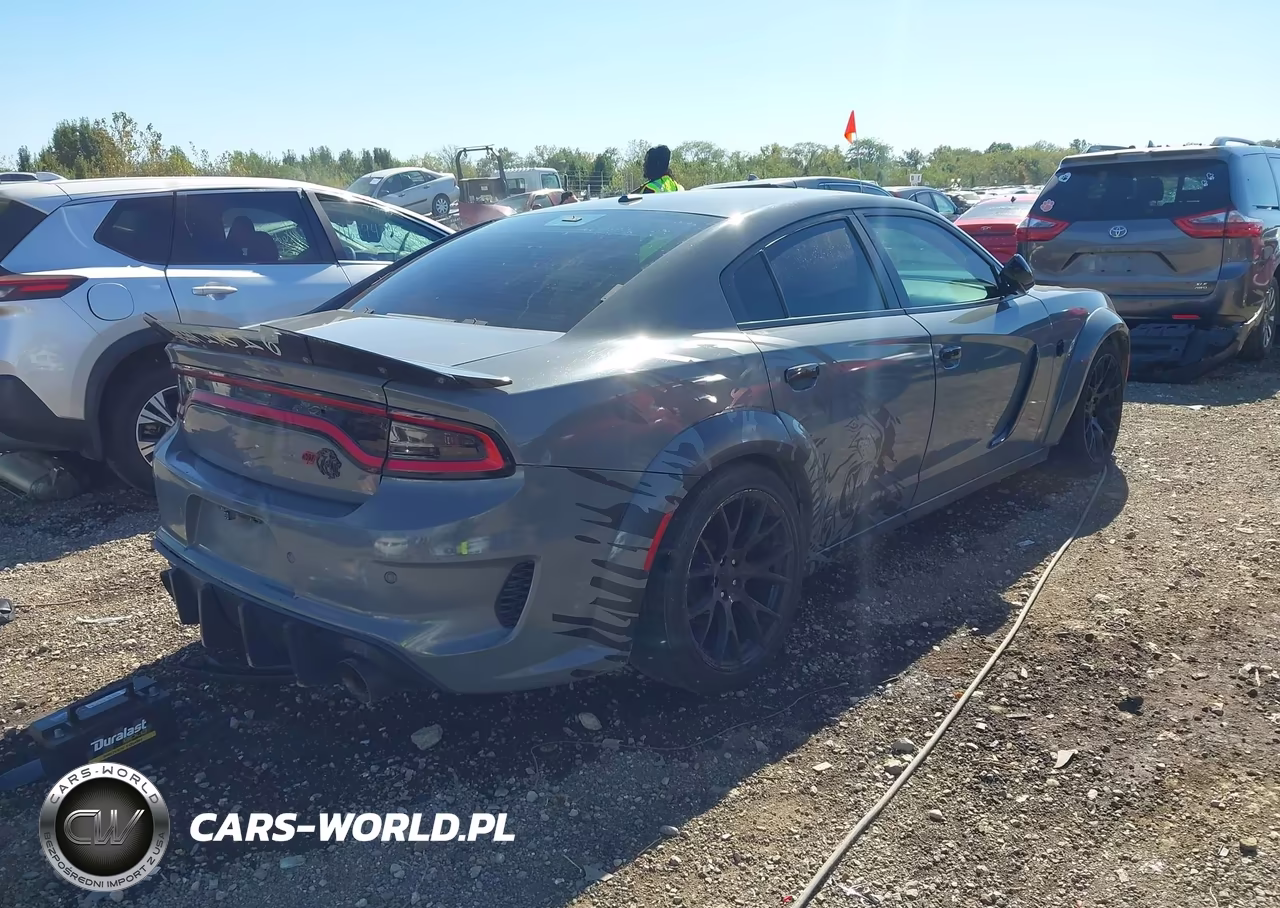 2017 Dodge Charger Se Rwd VIN:2C3CDXBGXHH525695 - 4