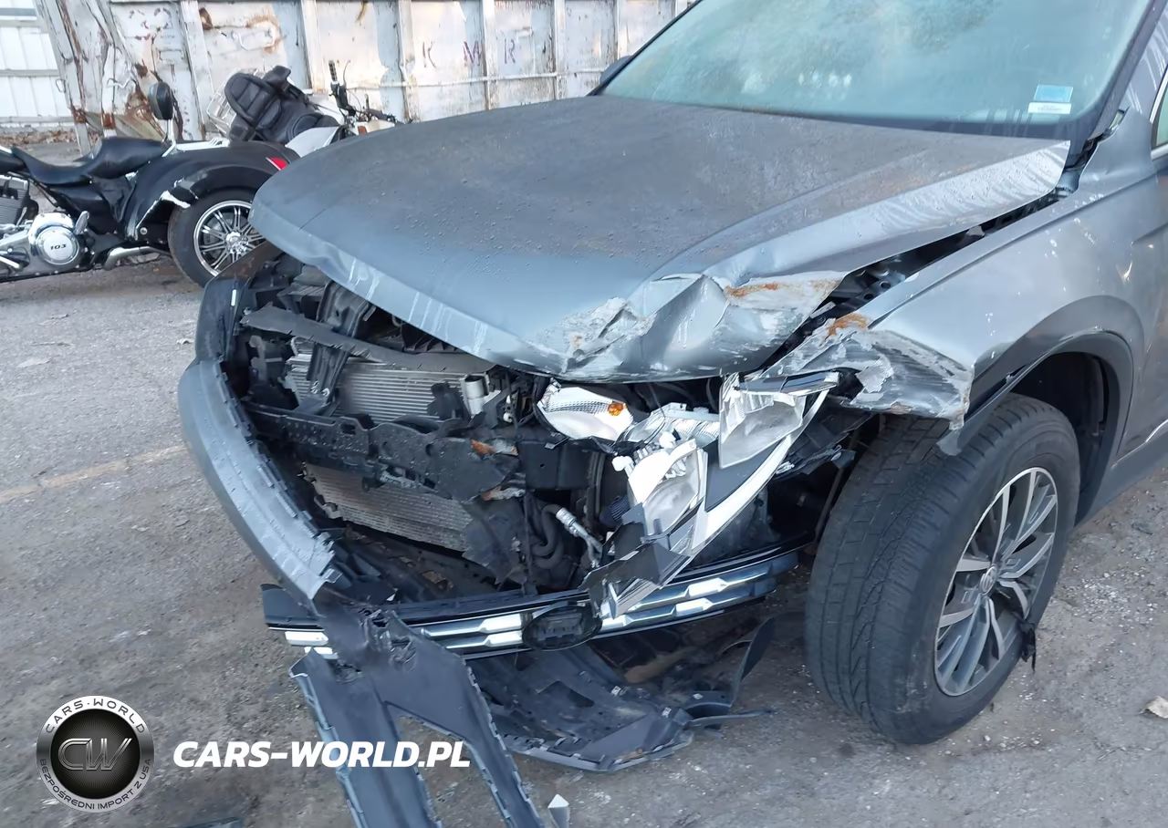 2020 Volkswagen Tiguan 2.0T Se-2.0T Se R-Line Black-2.0T Sel VIN:3VV2B7AX8LM108134 - 6