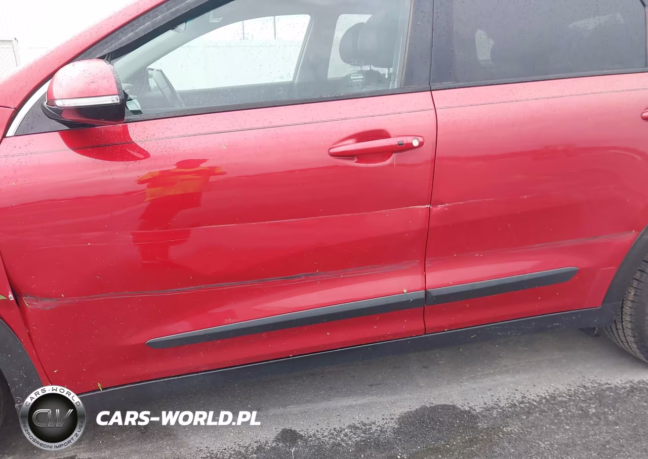 2021 Kia Niro Touring VIN:KNDCC3LC8M5462777 - 17