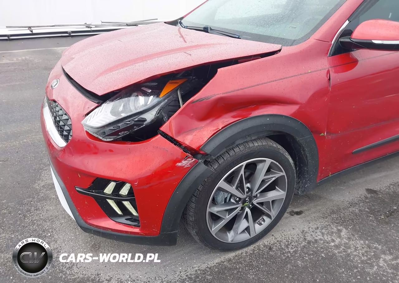 2021 Kia Niro Touring VIN:KNDCC3LC8M5462777 - 6