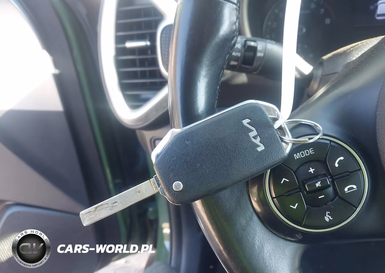 2020 Kia Soul X-Line VIN:KNDJ23AUXL7114097 - 11
