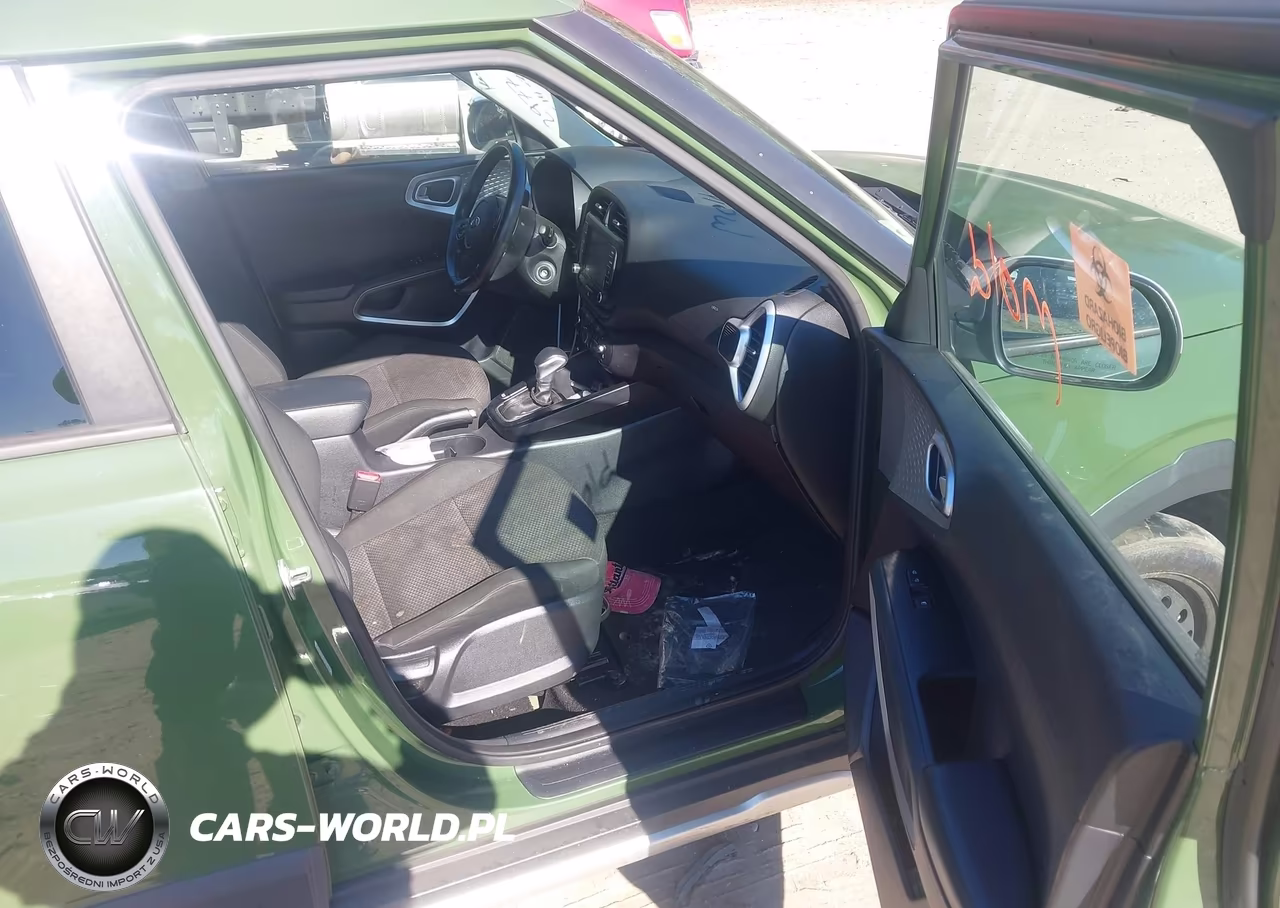 2020 Kia Soul X-Line VIN:KNDJ23AUXL7114097 - 5