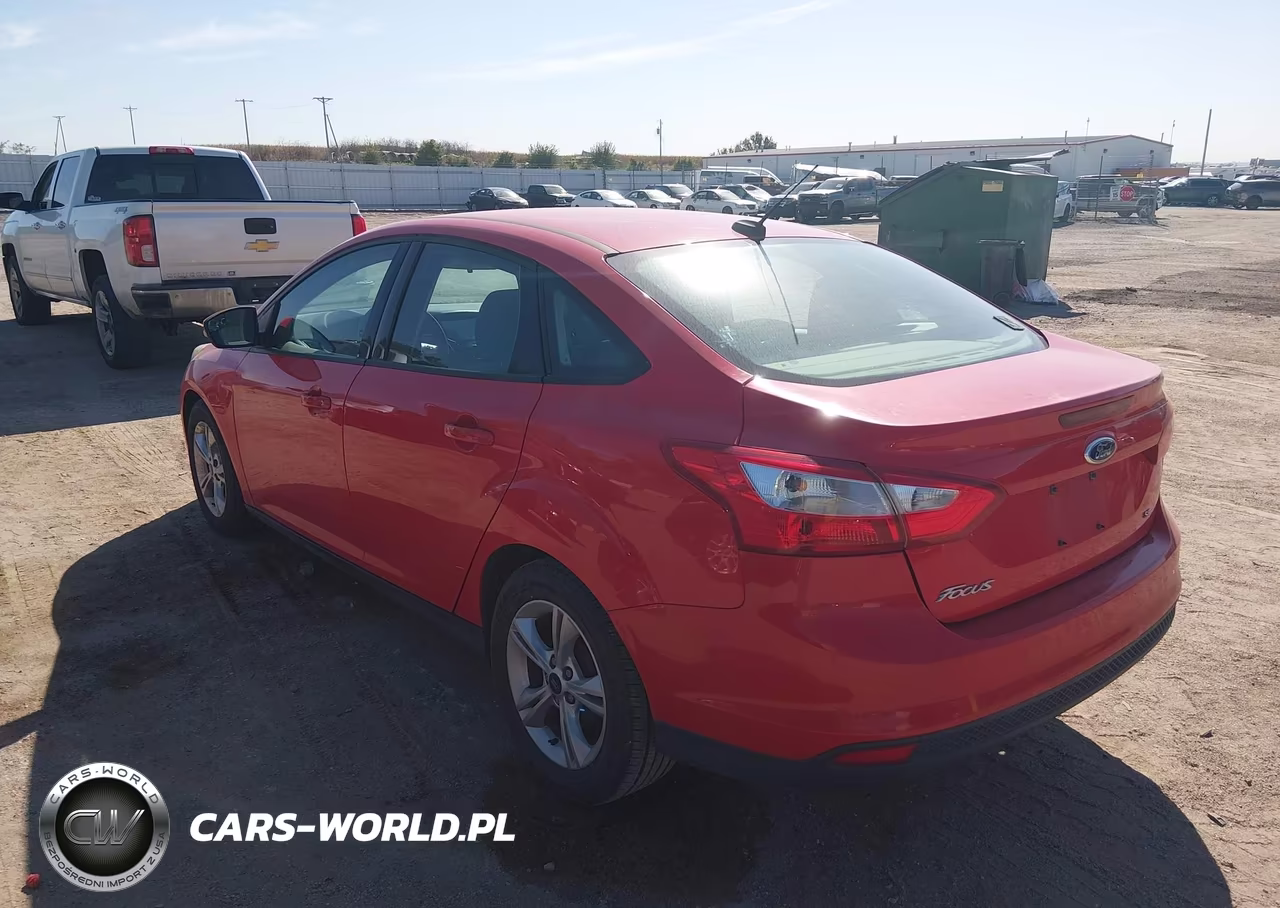 2013 Ford Focus Se VIN:1FADP3F24DL297971 - 3
