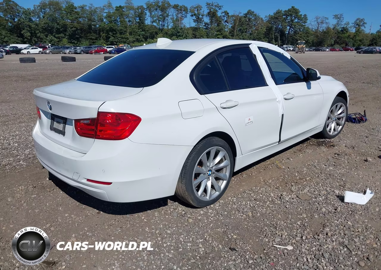 2015 BMW 320I xDrive VIN:WBA3C3G56FNT53195 - 4