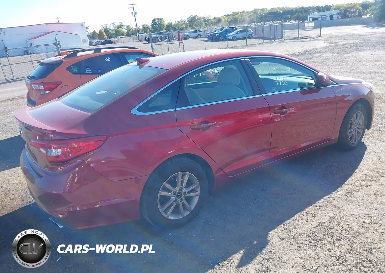 2015 Hyundai Sonata Se VIN:5NPE24AF1FH125126 - 4