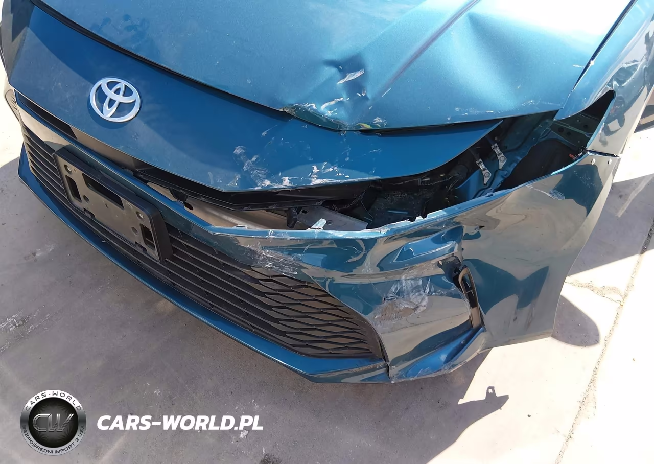 2026 Toyota Camry Le VIN:4T1DAACK4TU242039 - 18