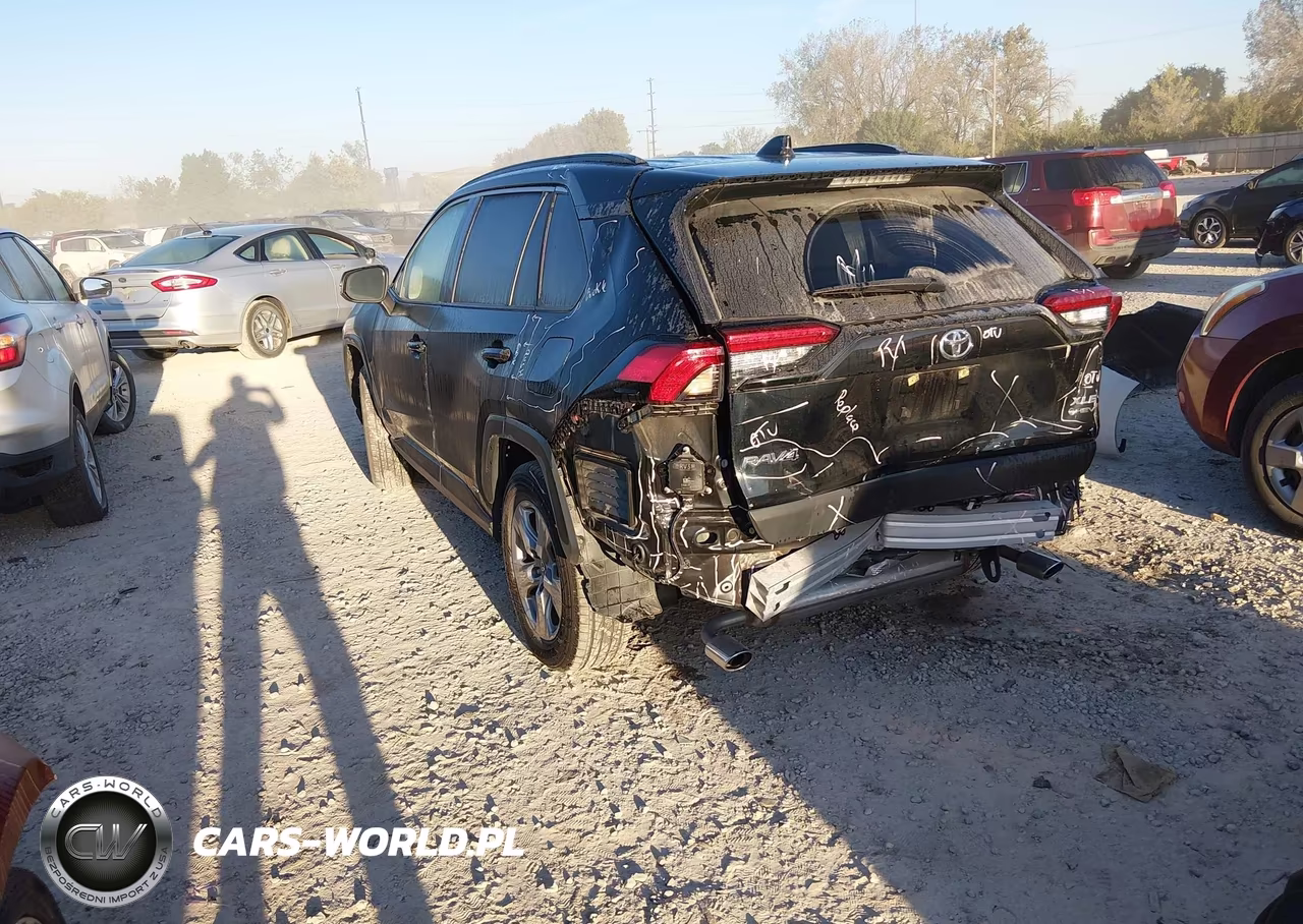 2025 Toyota Rav4 Hybrid Xle VIN:JTMRWRFV4SD338509 - 3