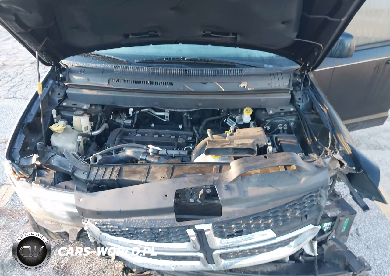 2018 Dodge Journey Se VIN:3C4PDCAB9JT381811 - 10