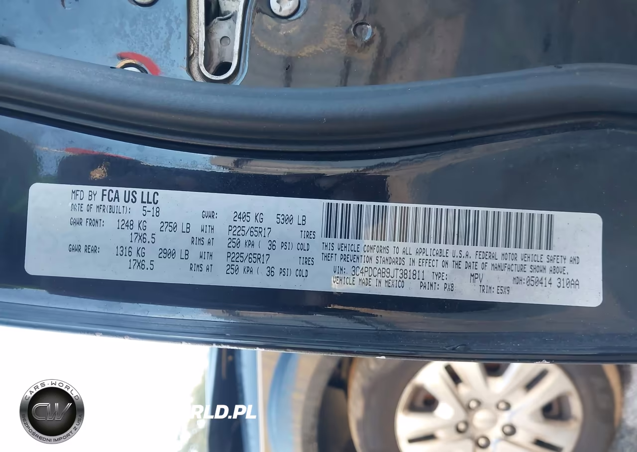 2018 Dodge Journey Se VIN:3C4PDCAB9JT381811 - 9