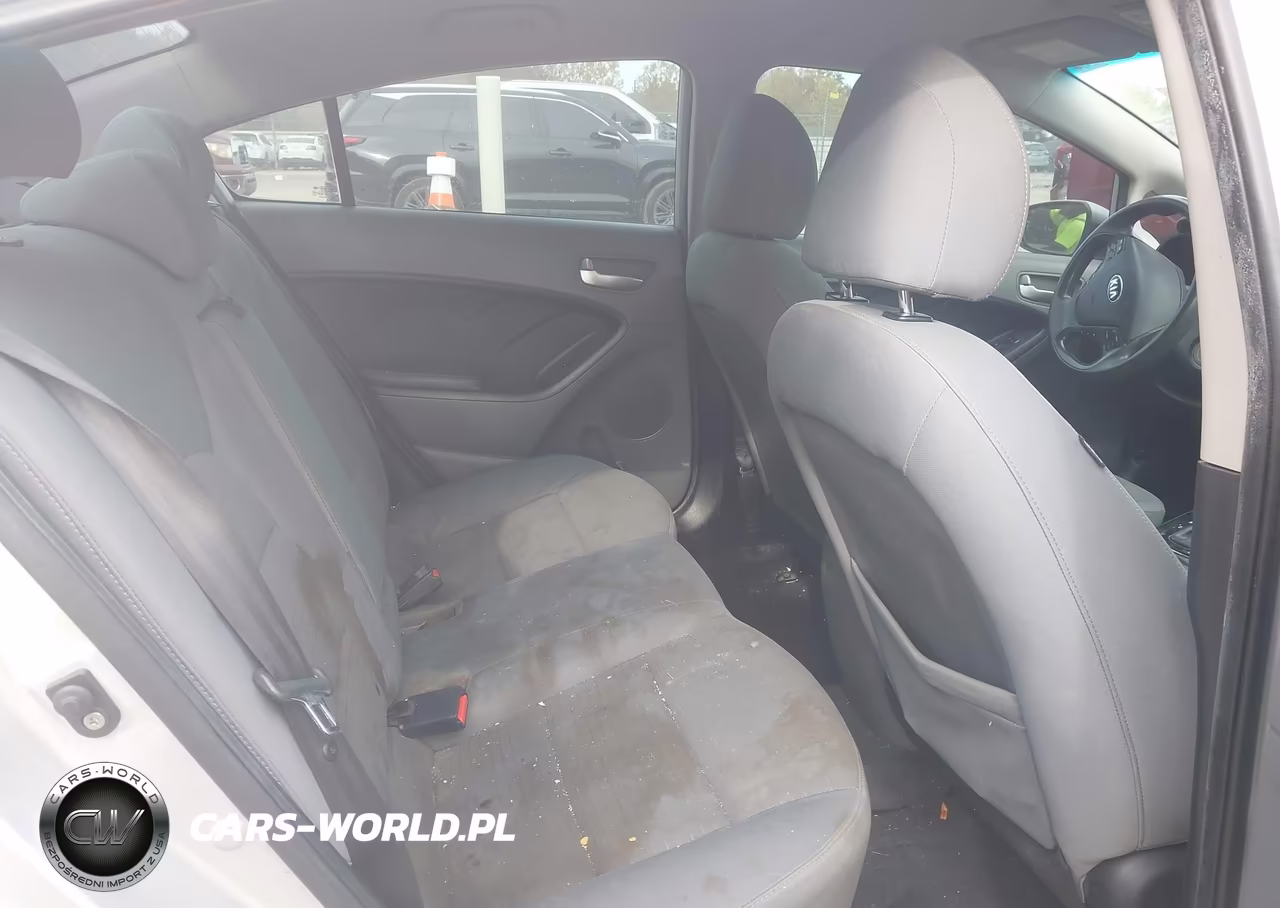 2017 Kia Forte Lx VIN:3KPFL4A72HE078660 - 8