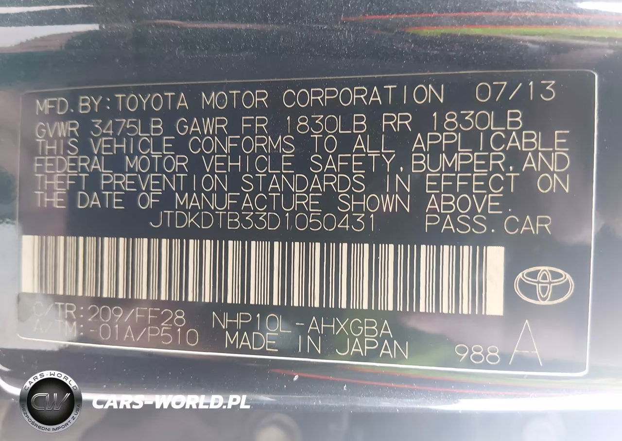 2013 Toyota Prius C Three VIN:JTDKDTB33D1050431 - 9