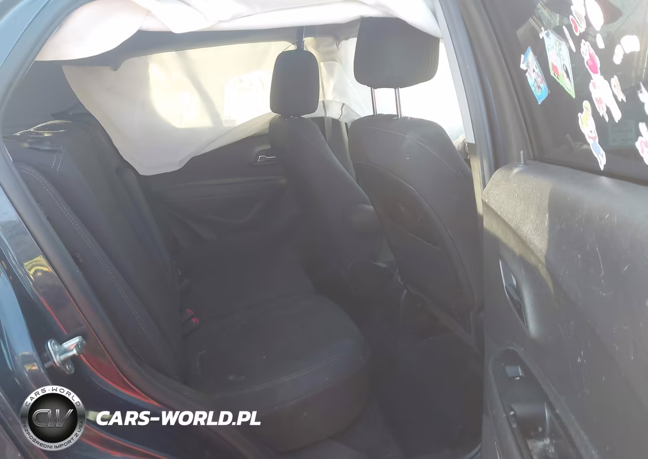 2019 Chevrolet Trax Ls VIN:3GNCJNSB2KL250472 - 8