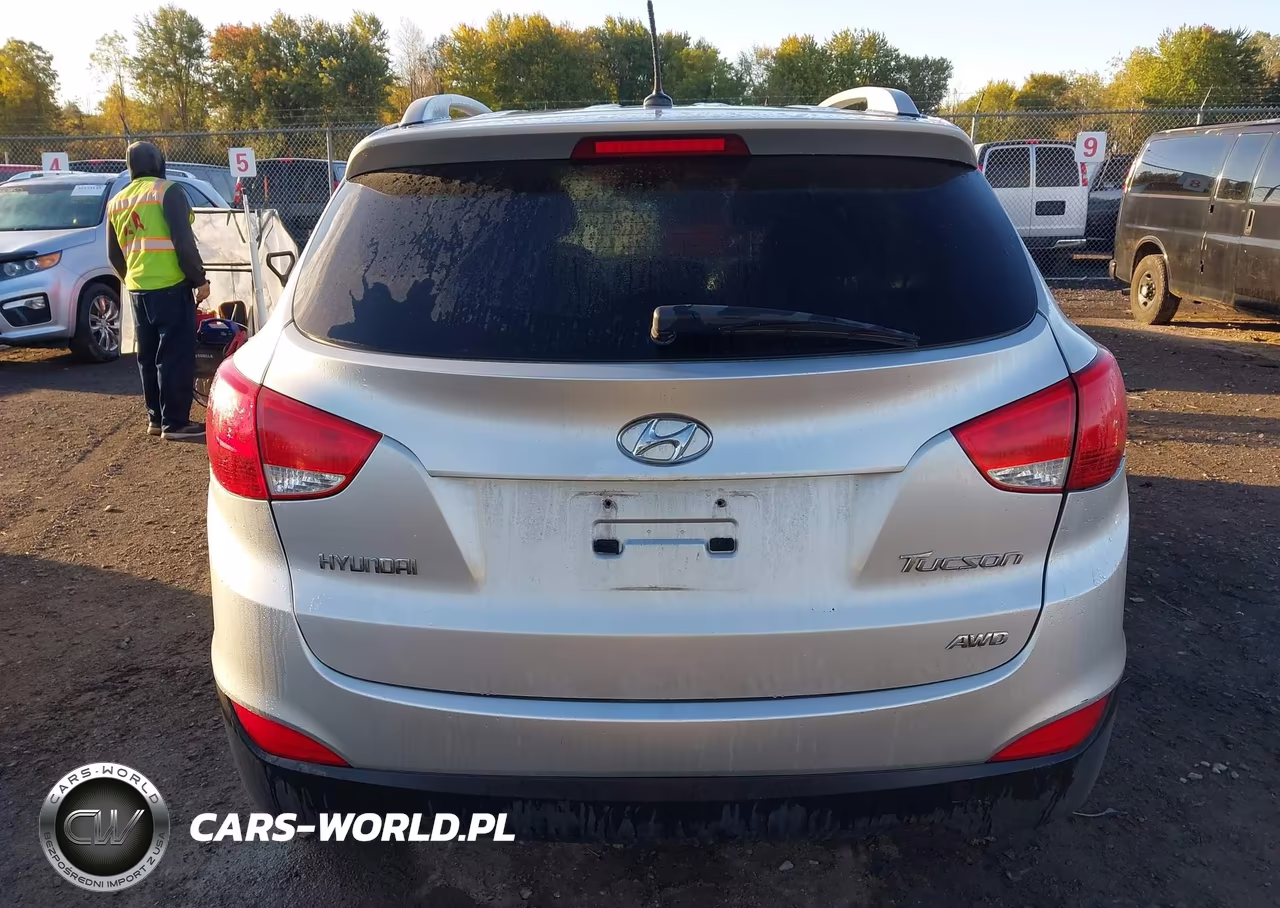 2013 Hyundai Tucson Gls VIN:KM8JUCAC6DU736843 - 16